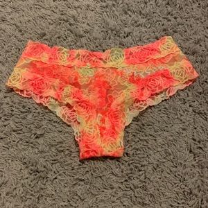 vs pink lace cheeksters